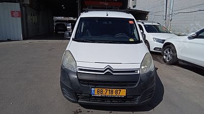 סיטרואן ברלינגו מודל 2017. . מחיר מחירון: ₪35,000מפתח: יש.