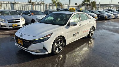 יונדאי אלנטרה HEV מודל 2023 (מונית). . מחיר מחירון: ₪55,000
גימור: SUPREME, מפתח: יש.
יש להוסיף 