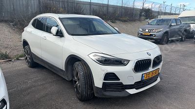 ב.מ.וו. X2 SDRIVE 18i מודל 2023. 
גימור: VIBE, מפתח: יש.