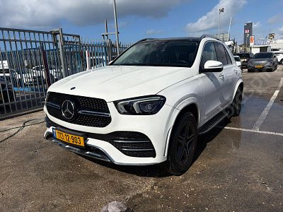 מרצדס GLE400D 4MATIC מודל 2022. מפתח: יש.