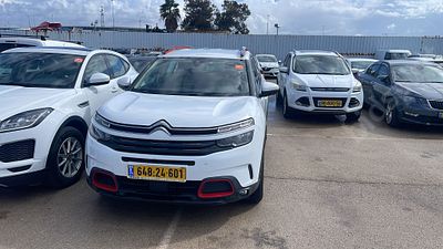 סיטרואן C-5 AIRCROSS מודל 2019. 
גימור: FEEL, מפתח: יש.