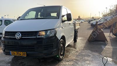 פולקסווגן טרנספורטר מודל 2016. . מחיר מחירון: ₪53,000מפתח: יש.