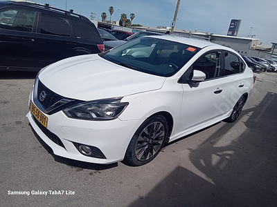 ניסאן סנטרה מודל 2018. . מחיר מחירון: ₪49,000
גימור: SR, מפתח: יש.
