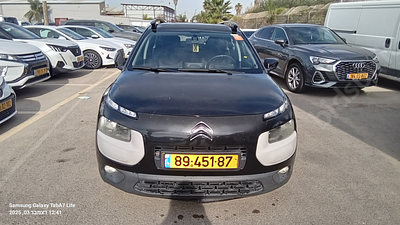 סיטרואן C4 - קקטוס מודל 2017. . מחיר מחירון: ₪29,700מפתח: יש.