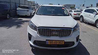 קיה סורנטו מודל 2020. . מחיר מחירון: ₪123,650מפתח: יש.