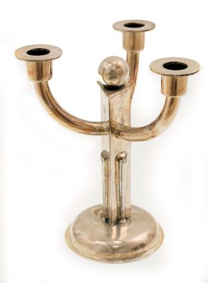 פמוט מצופה כסף – ברנרד (דב) פרידלנדר. פמוט מצופה כסף בעיצוב ברנרד (דב) פרידלנדר. ארץ ישראל 