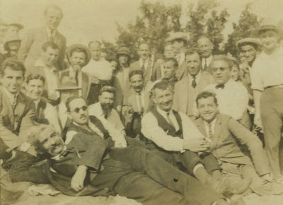 Collection of Documents - David Judelovitch. Sixteen documents from the estate of David 