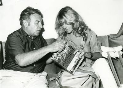 שחקניות מבקרות בישראל. 115 תצלומים של שחקניות בביקור בארץ ישראל. ברברה סטרייסנד (10); ג'ין פונדה 