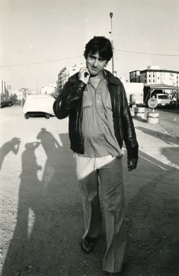 שחקנים ובמאי קולנוע מבקרים בישראל. 41 תצלומים של שחקנים ובמאי קולנוע בביקורים בארץ ישראל. * רומן 