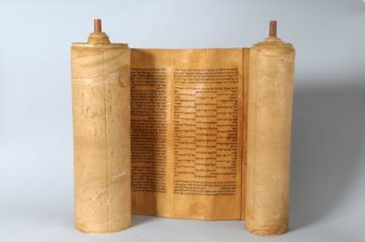 Torah Scroll Gevil-skin [Morocco, 18th Century]. Torah Scroll upon pale yellowish Gevil-skin. 
