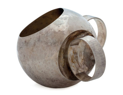 Silver Handwashing Vessel – Zelig Segal (1933-2015). Minimalist handwashing vessel, made by 