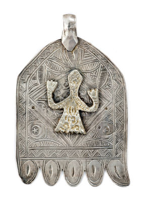 Hamsa – Pendant with Depiction of Female Demon Lilith – For Protection of Mother and Newborn – 