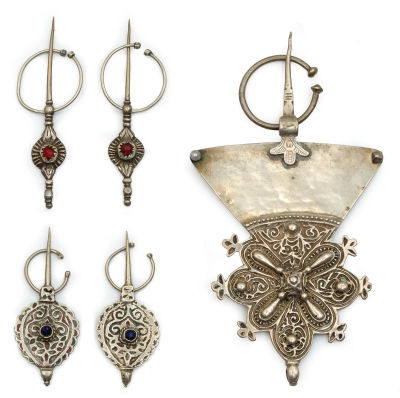 Large Single Fibula / Two Pairs of Fibulae – Morocco. Large single fibula and two pairs of 