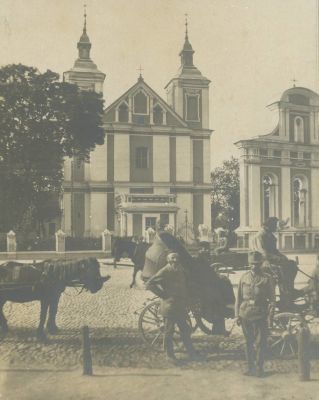 Three Photographs – The Jewish Quarter of Volodymyr Volyns’kyi. The description and condition 