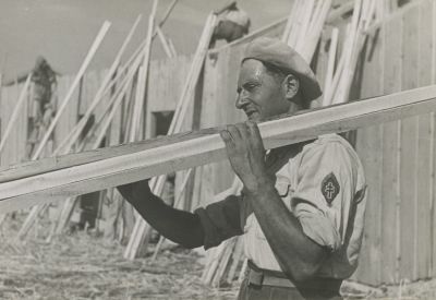 Zoltan Kluger – Thirteen of Photographs – Palestine, 1930s-1950s. The description and condition 