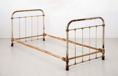 The Deathbed of Rebbe Rashab of Lubavitch. An iron bed frame (assembled from four parts) – the 