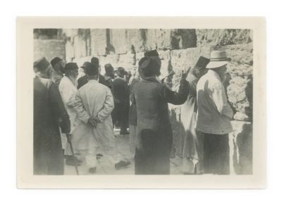 Collection of Postcards and Photographs – The Western Wall – First Half of the 20th Century. Coll 