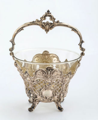 Silver Basket Owned by Rebbe Rashab – Used for the Apples on Rosh Hashanah Eve. Silver basket 