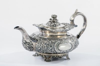 Elegant Silver Teapot, Owned by Rebbe Maharash of Lubavitch – "one of the most beautiful items 
