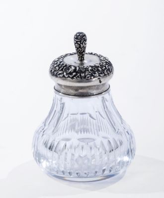 Crystal Jar Owned by Rebbe Rayatz. Crystal jar owned by Rebbe Yosef Yitzchak Schneersohn, Rebbe 