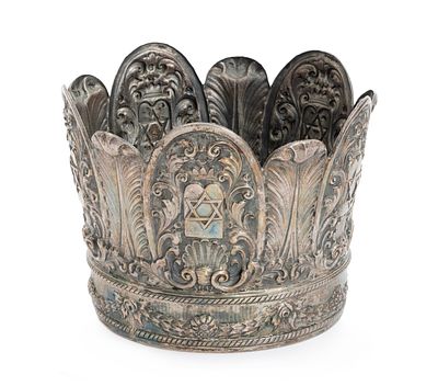 כתר לספר תורה – פיימונטה, איטליה. כתר לספר תורה. [מחוז פיימונטה, איטליה, כנראה 