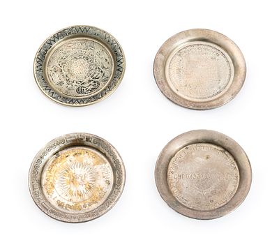 ארבע צלוחיות מאת האומן היינריך שווד – מינכן, שנות ה-20. ארבע צלוחיות מאת האומן היינריך שווד. 