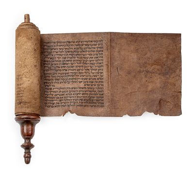מגילת אסתר על גוויל חום – צפון אפריקה, שנות הת"ר, המאה ה-19 או ראשית המאה ה-20. מגילת אסתר. 