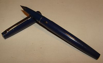 עט נובע - LAMY