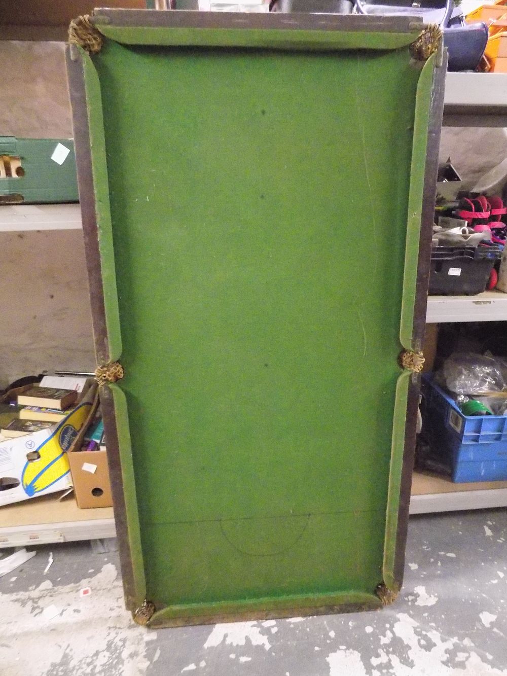 Lot 318