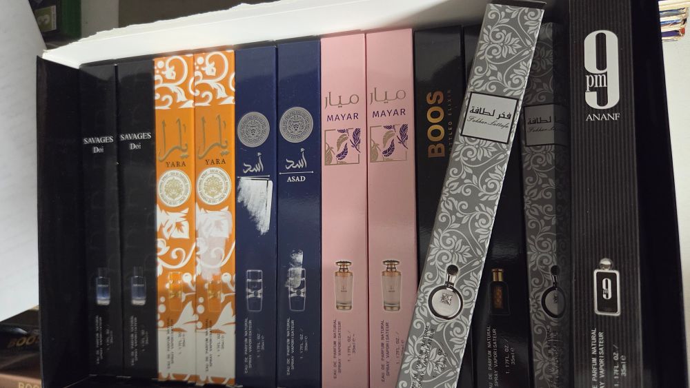 Lot 152 – A Collection of Scents 35ml each