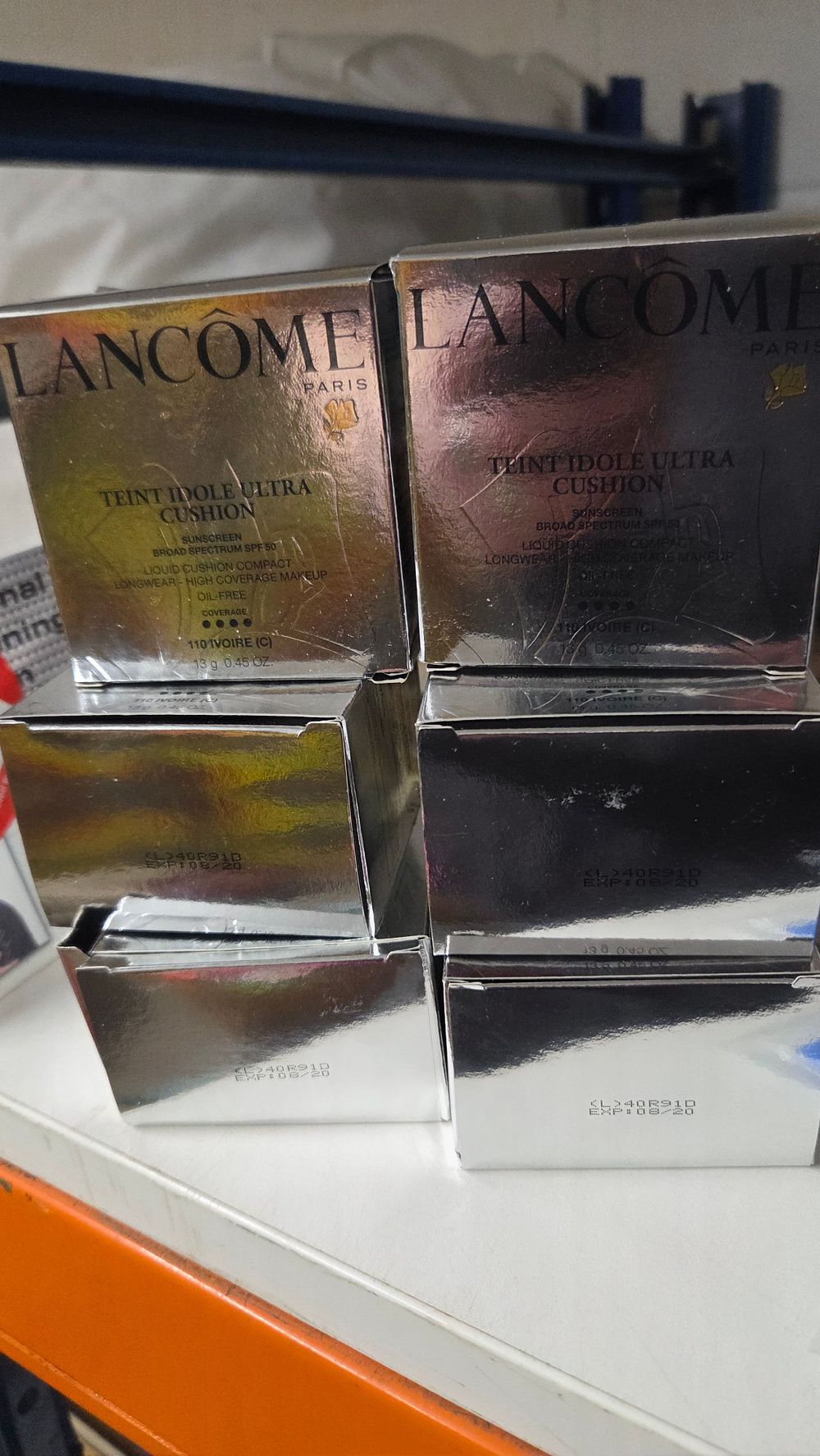 Lot 153 – A Collection of Lancôme Teint Idole Ultra Cushion Compacts