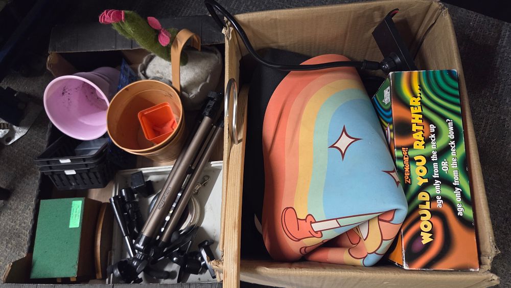 Lot 206 – A Collection of Miscellaneous Items Including Tripod and Plant Pots
