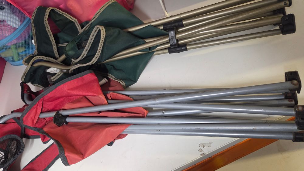 Lot 219 – A Collection of Folding Camping Chairs