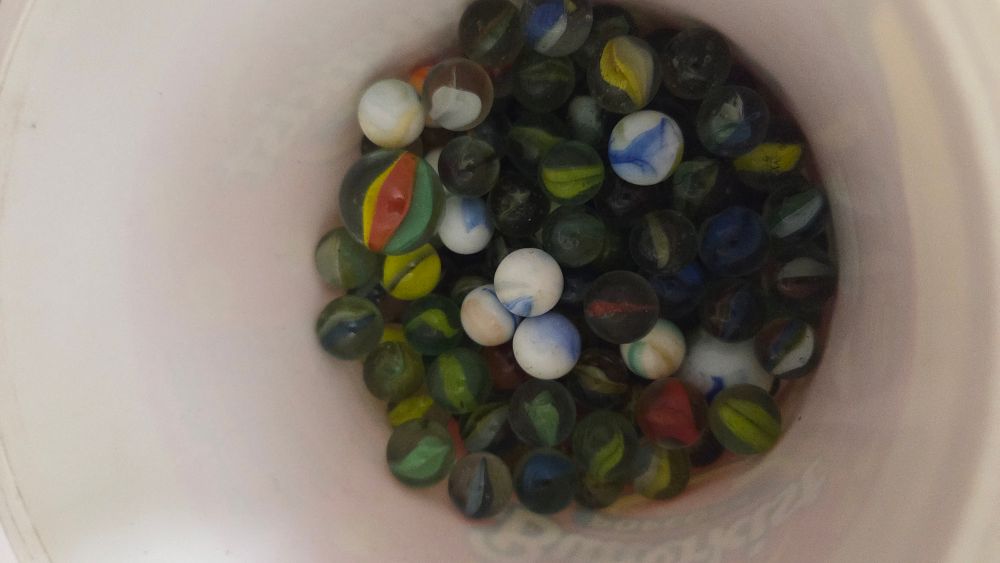 Lot 229 – A Collection of Multi-coloured Glass Marbles