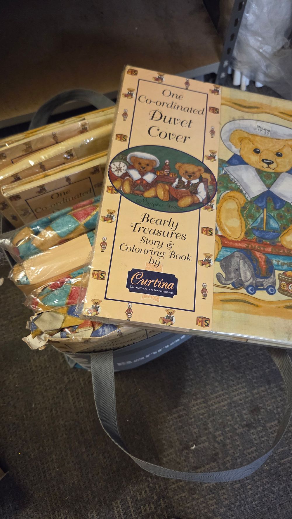 Lot 321 – A Collection of Curtina Bearly Treasures Duvet Covers