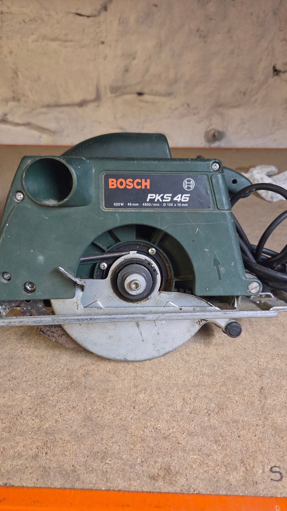 Lot 325 – Bosch PKS 46 Circular Saw