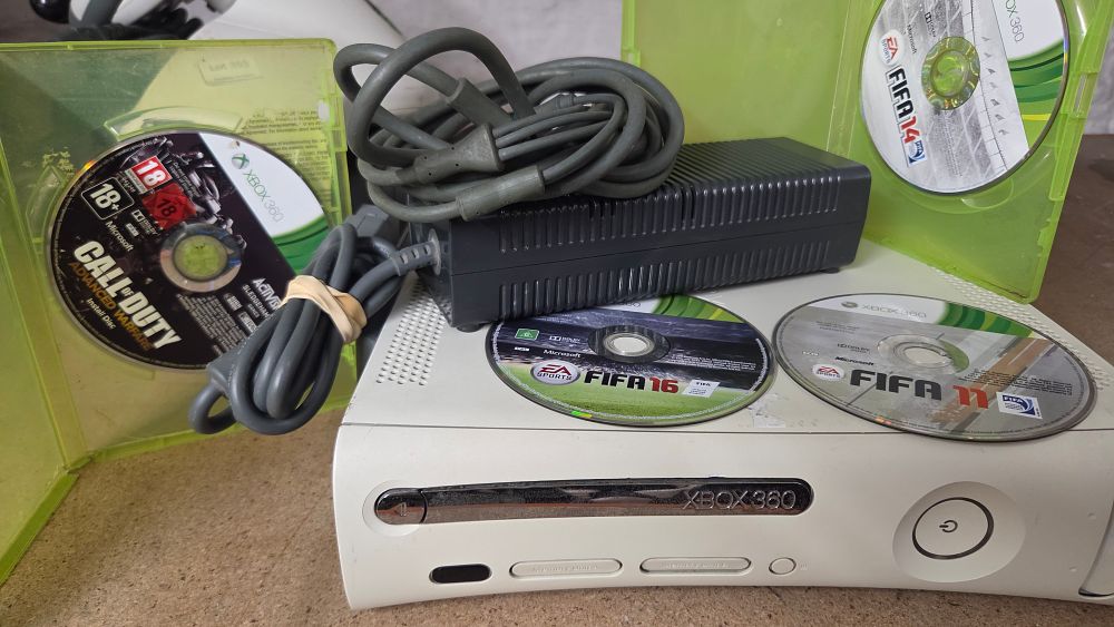 Lot 356 – A Collection of Microsoft Xbox 360 Console and Games