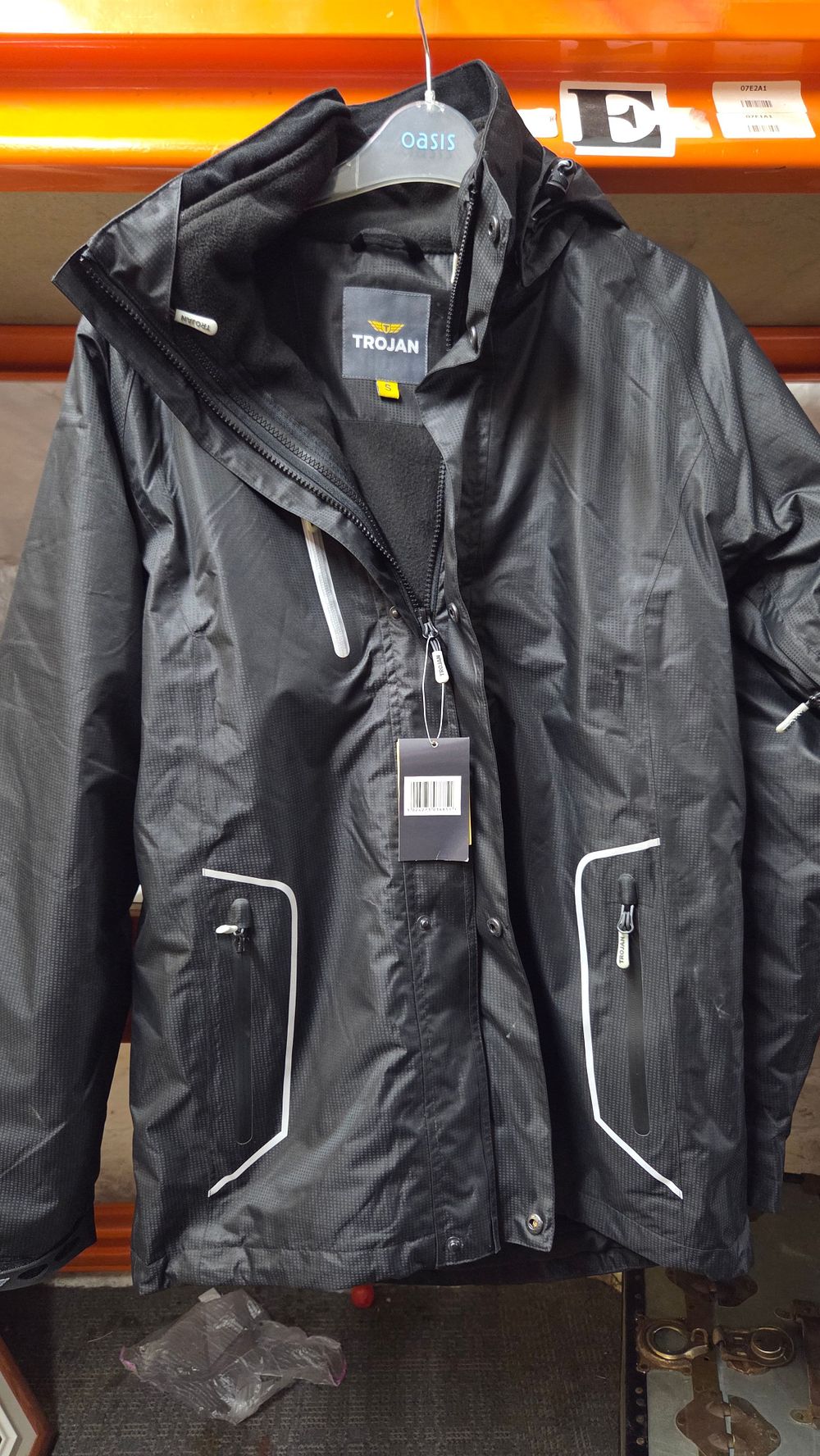 Lot 361 – Trojan Black 3-in-1 Waterproof Jacket Size Small New with Tags
