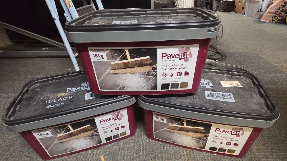 Lot 375 – A Trio of 15kg Pavetuf Black All Weather Jointing Compound Tubs