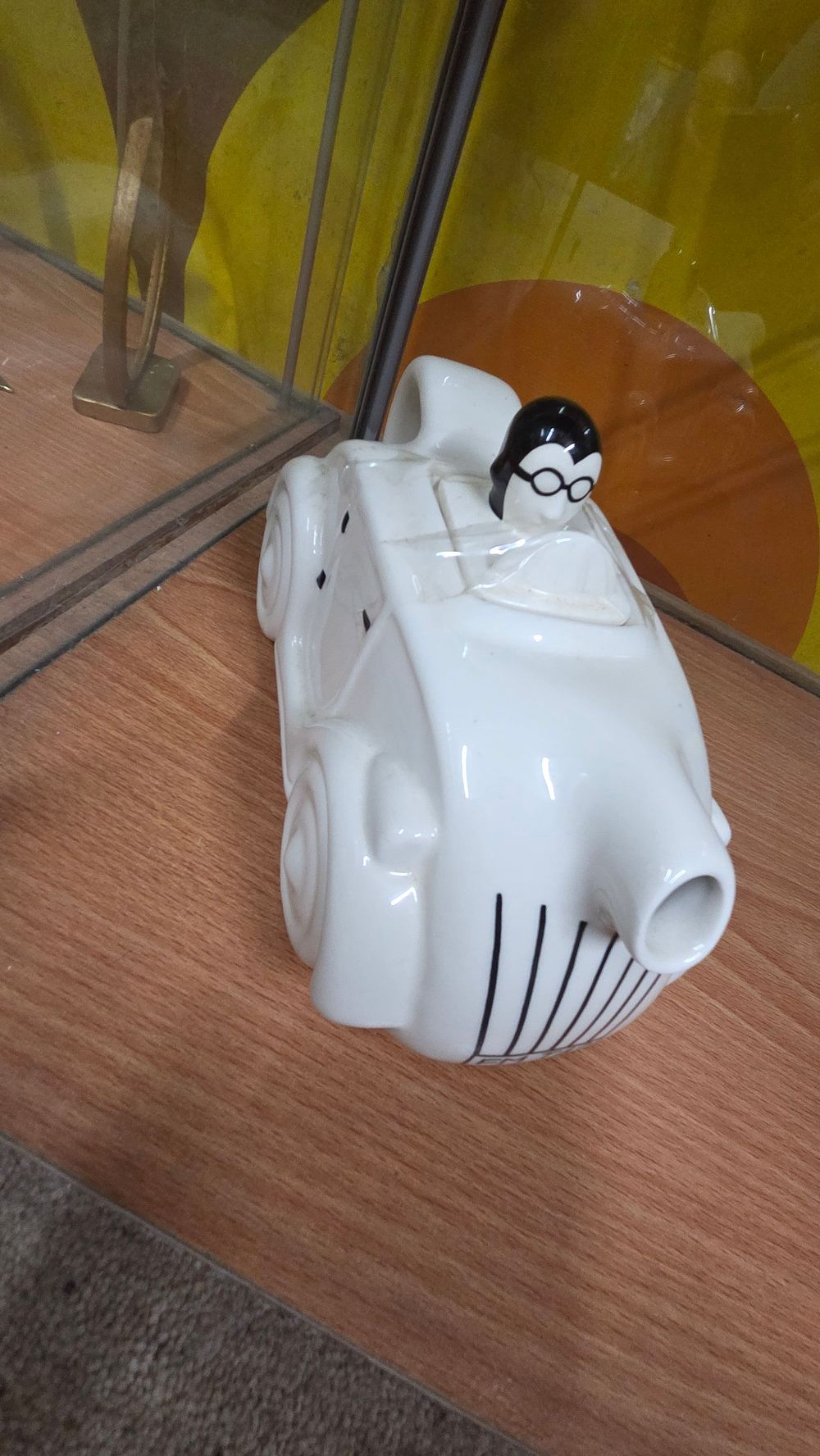 Lot 618 – Fairmont and Main Brooklands Racer Car Teapot