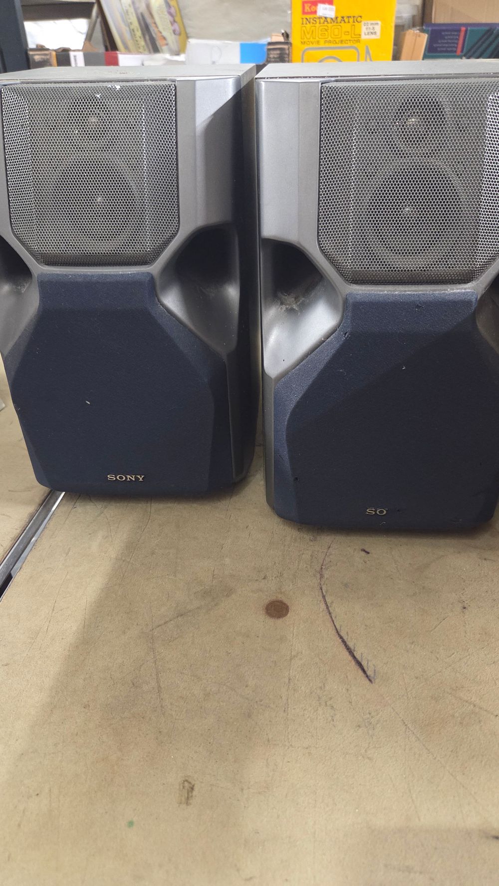 Lot 158 – A Pair of Sony SS-MD5 3-Way Speakers