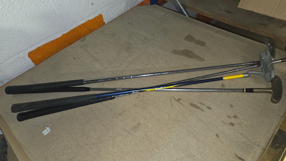 Lot 172 – A Collection of Dunlop Loco Golf Putters