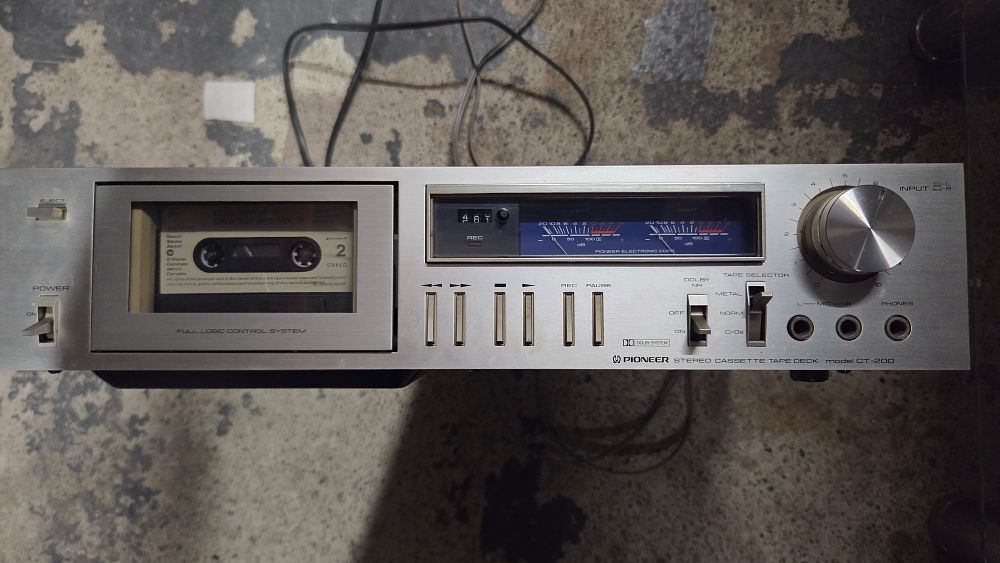 Lot 193 – Pioneer CT-200 Stereo Cassette Tape Deck with Cassette Tape