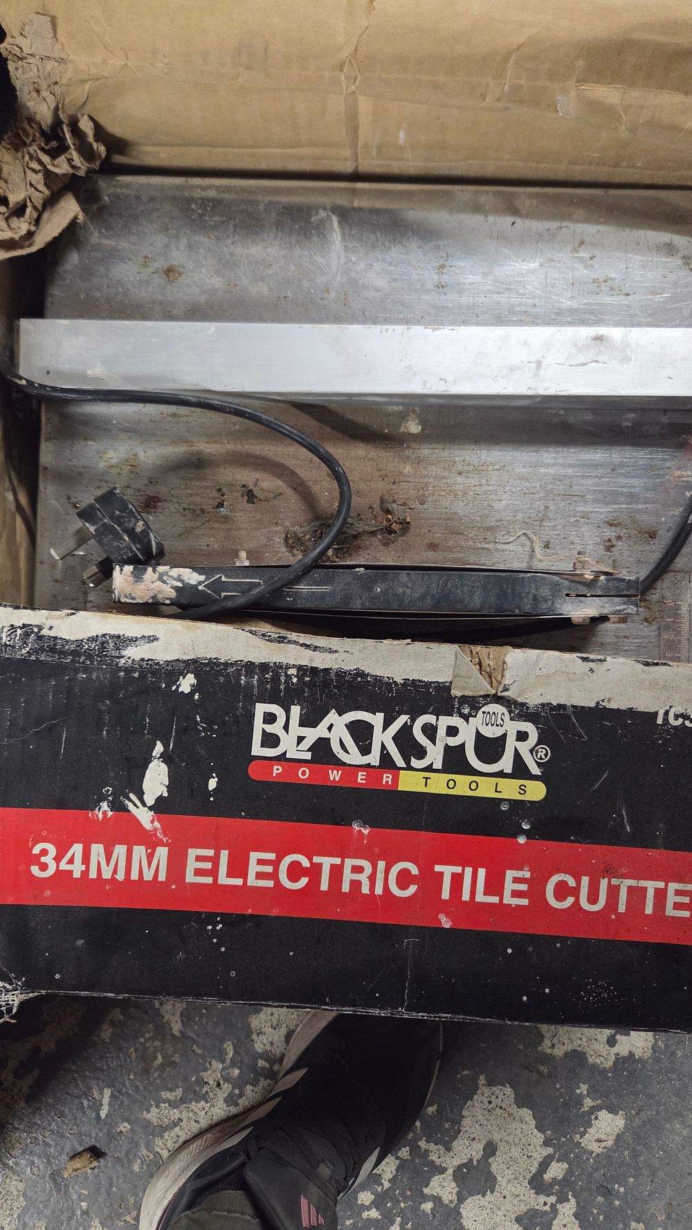 Lot 241 – Blackspur 34mm Electric Tile Cutter