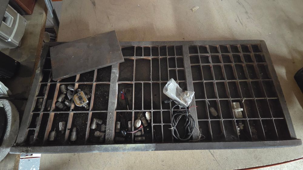 Lot 244 – A Collection of Metal Fittings and a Walker Meter