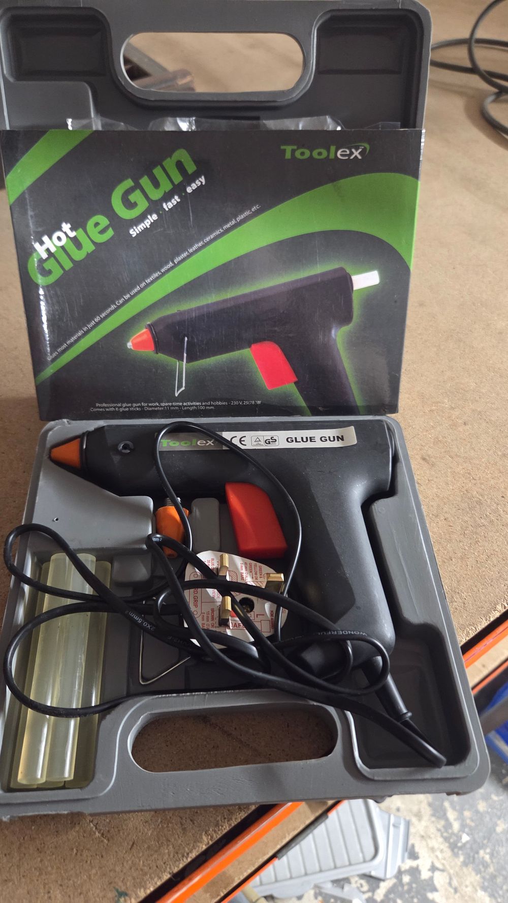 Lot 247 – Toolex Hot Glue Gun with Case and Glue Sticks