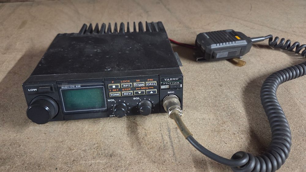 Lot 263 – Yaesu FT-211RH VHF FM Transceiver with Handheld Microphone