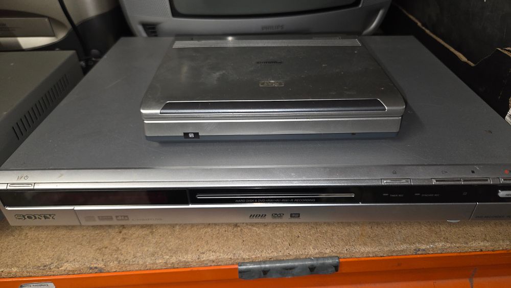 Lot 312 – Sony HDD DVD Recorder and a Portable DVD Player
