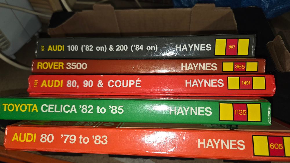 Lot 346 – A Collection of Haynes Owners Workshop Manuals