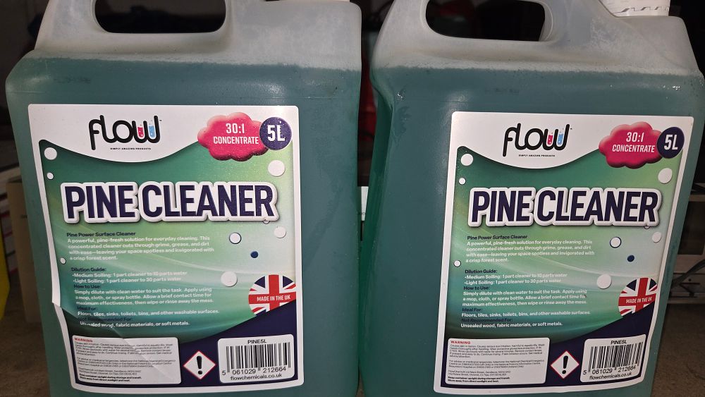Lot 352 – A Pair of Flow Pine Cleaner 5 Litre Concentrates